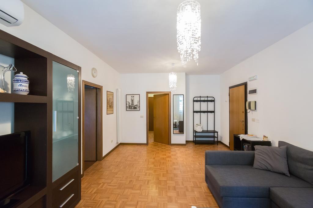Bolognina Central Apartment Болоня Екстериор снимка