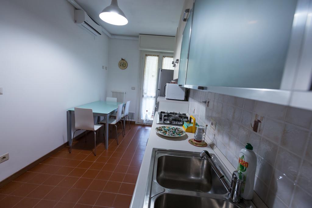 Bolognina Central Apartment Болоня Екстериор снимка