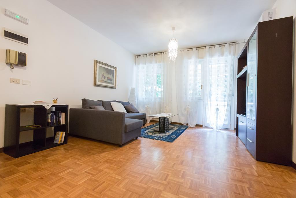 Bolognina Central Apartment Болоня Екстериор снимка